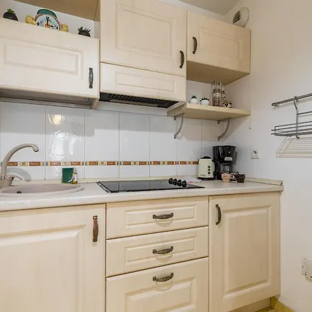 1 Bedroom Downtown Carre D'or With Garage * ニース